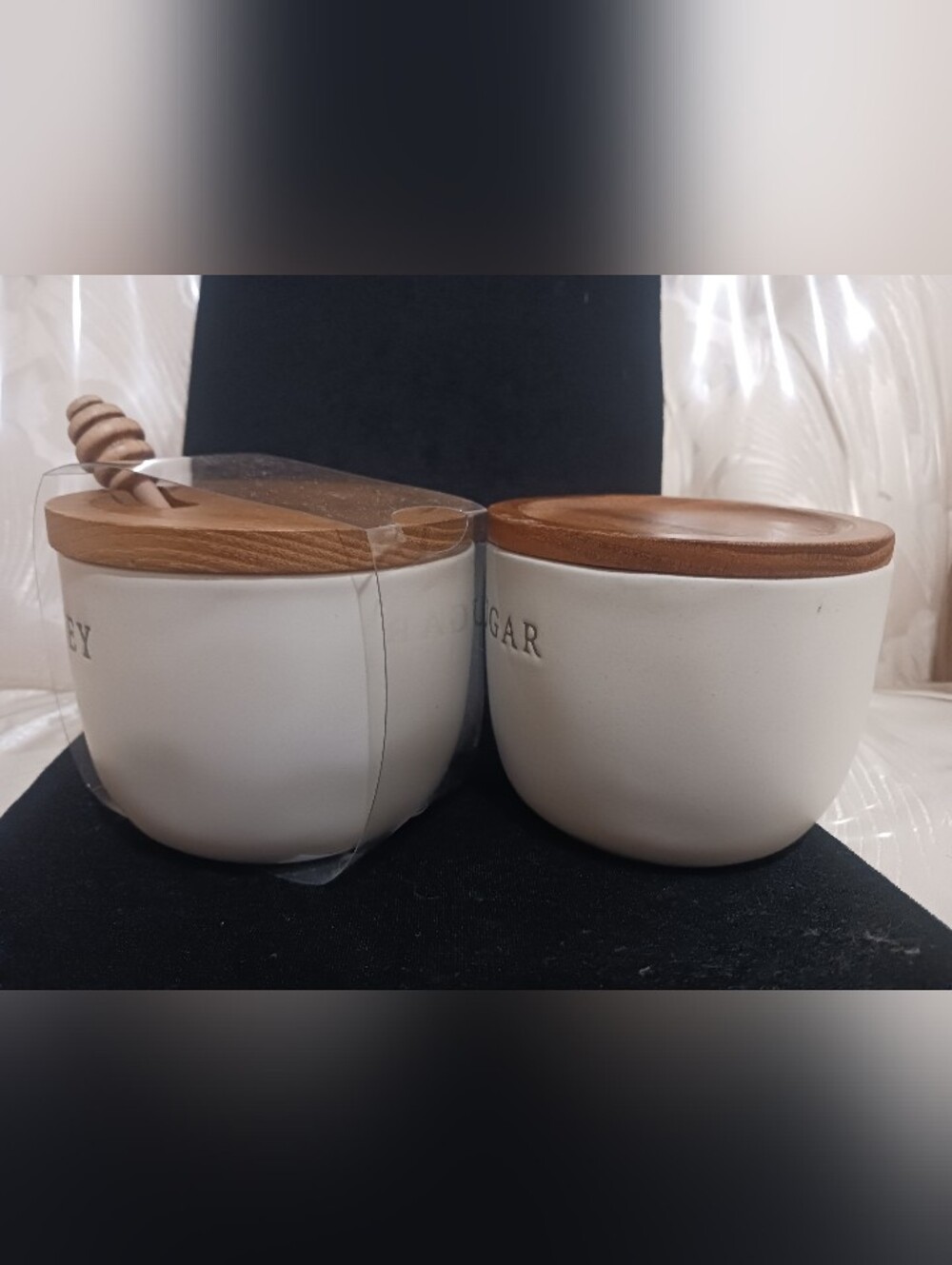 Heath And Hand Ceramic Sugar & Honey Canisters with Wooden Lids - Picture 5 of 7